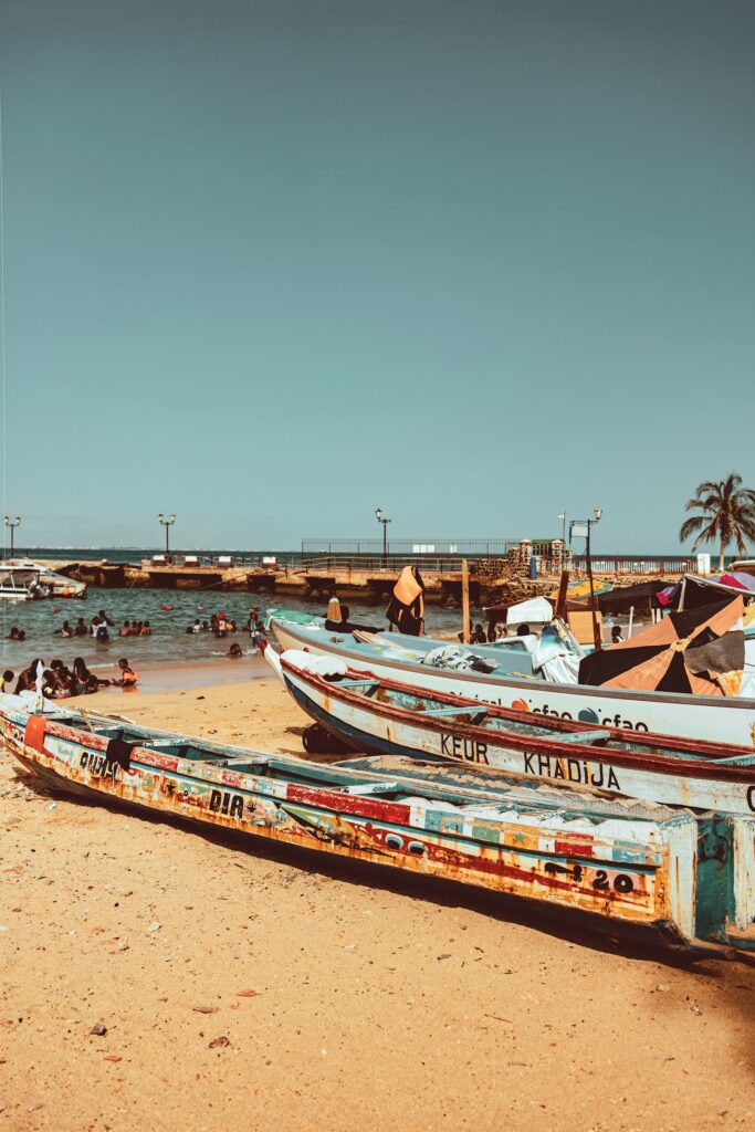 Pirogas em Dakar, Senegal